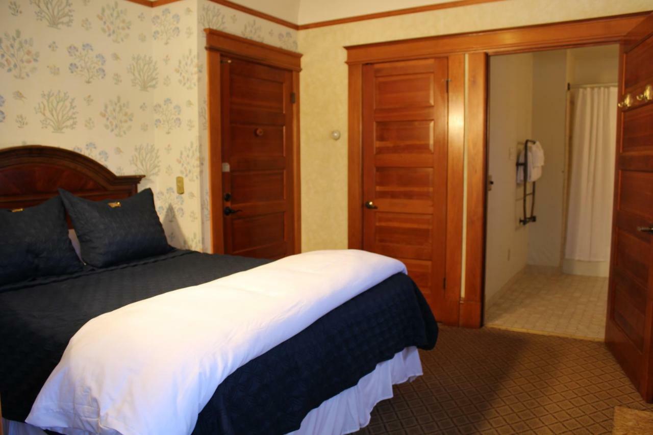 Pacific Grove Inn מראה חיצוני תמונה