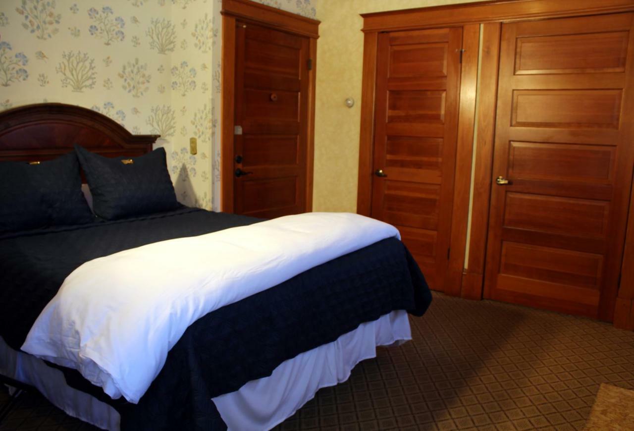Pacific Grove Inn מראה חיצוני תמונה