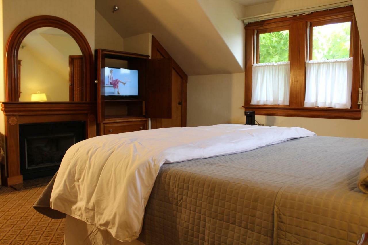 Pacific Grove Inn מראה חיצוני תמונה