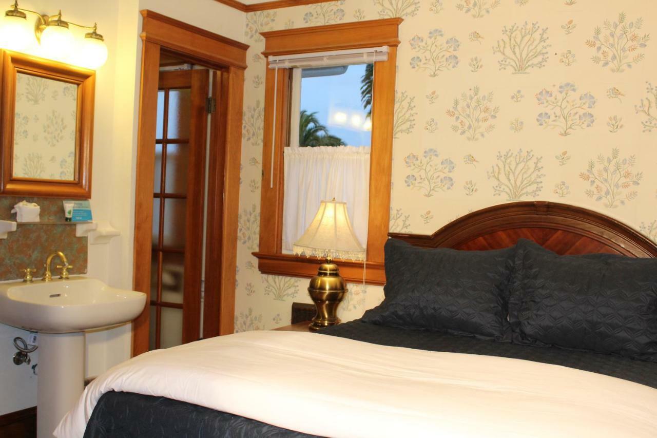 Pacific Grove Inn מראה חיצוני תמונה