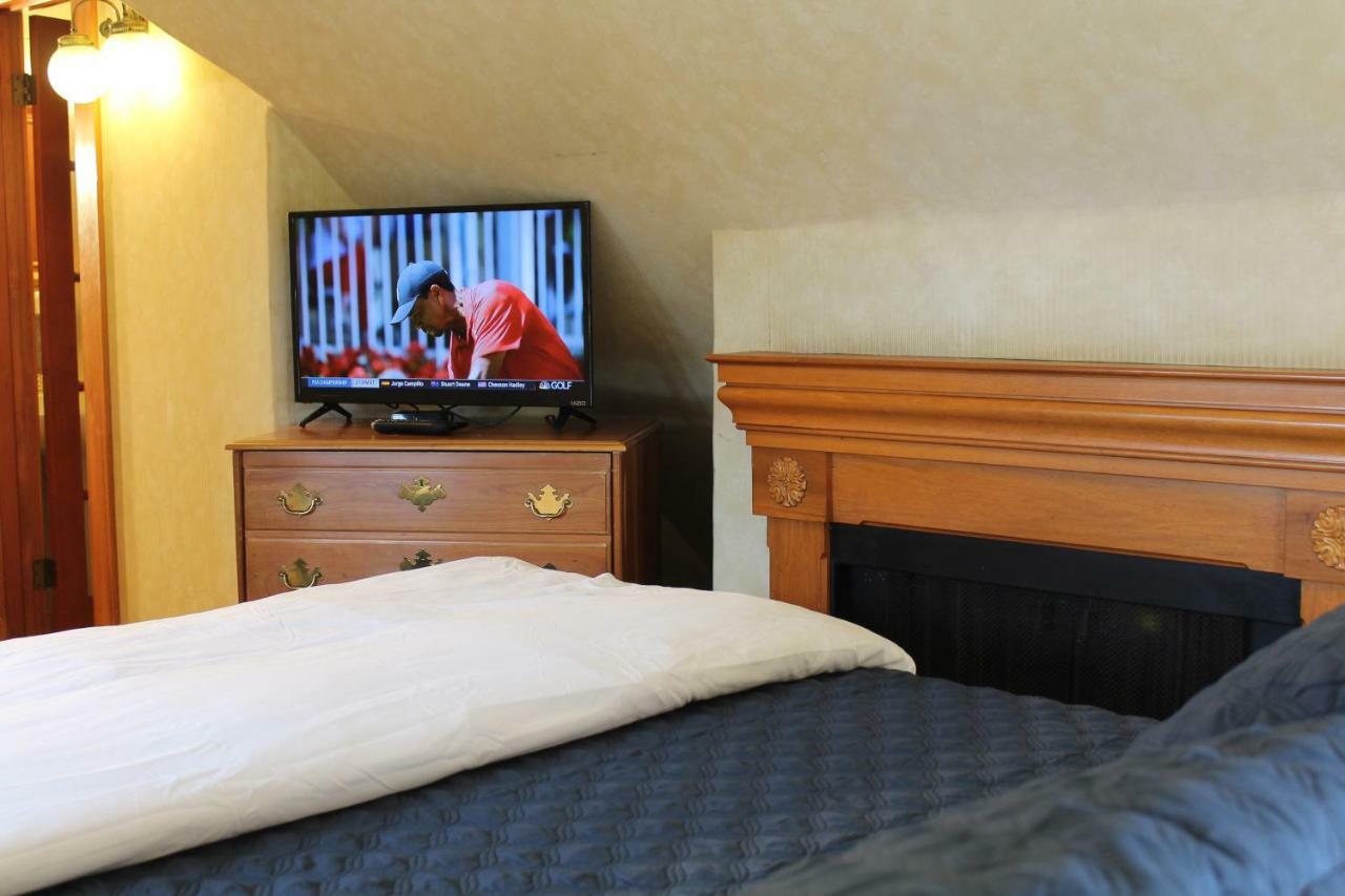 Pacific Grove Inn מראה חיצוני תמונה
