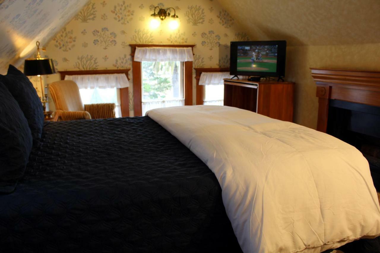 Pacific Grove Inn מראה חיצוני תמונה