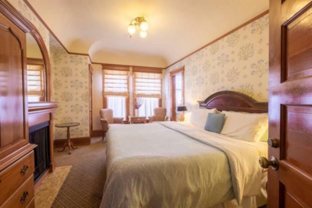 Pacific Grove Inn מראה חיצוני תמונה